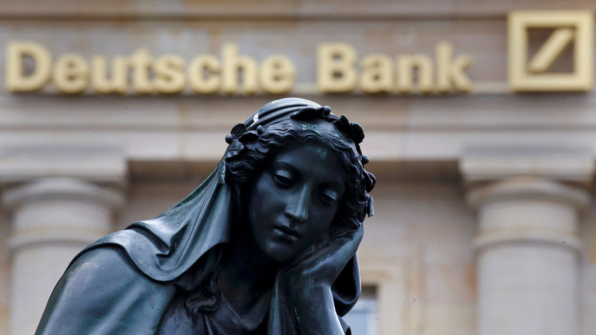 deutsche bank проблемы